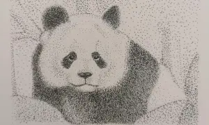 Un adorable panda au regard mélancolique, réalisé en dessin pointillisme facile. Chaque point contribue à la douceur de sa fourrure.
