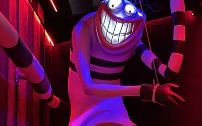 Personnage étrange au sourire démesuré, rappelant un dessin Tim Burton facile. Rayures noires et blanches, lumières rouges et bleues.