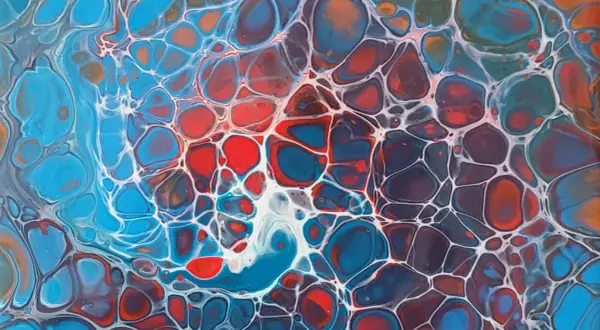Tableau abstrait aux couleurs vives, bleu, rouge, orange, blanc. Cellules formées par la technique de comment faire de la peinture acrylique fluide.