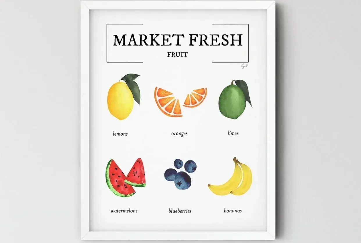 Une oeuvre d'art nourriture colorée présente des fruits peints à l'aquarelle : citrons, oranges, limes, pastèques, myrtilles et bananes.