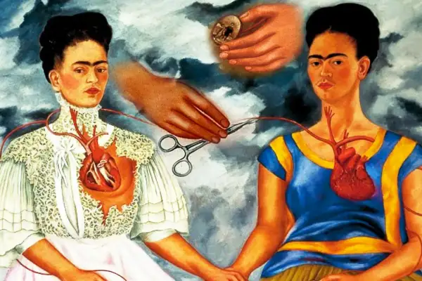 La peintre femme contemporaine Frida Kahlo, dans "Les Deux Frida", montre deux cœurs reliés par une artère. L'une est blessée, l'autre est intacte.